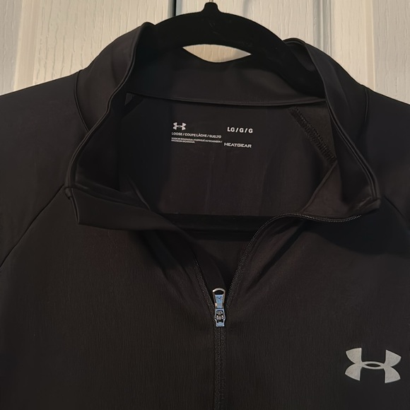 Under Armour Black Quarter Zip Heatgear, Sz L, LN - Picture 2 of 4